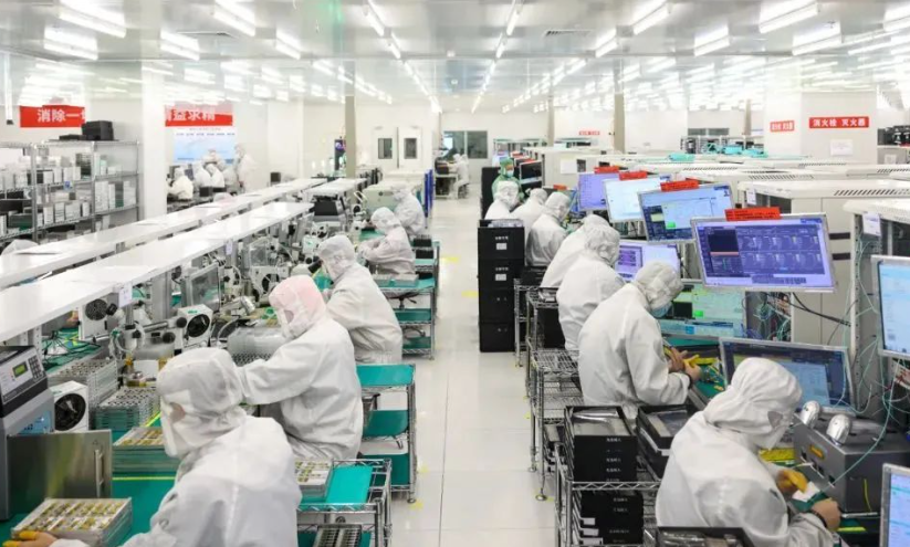 复合材料风力发电机舱罩轻量化设计与强度验证